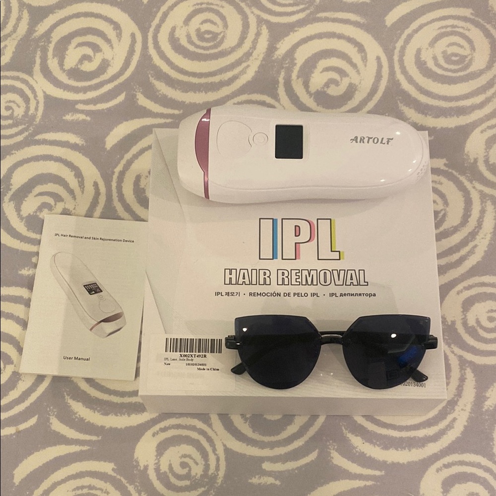 IPL Artolf Hair removal system. NWT.